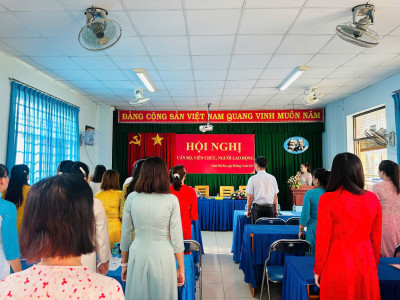 Trường Mầm non Chánh Phú Hoà tổ chức hội nghi viên chức, người lao động năm học 2025-2026