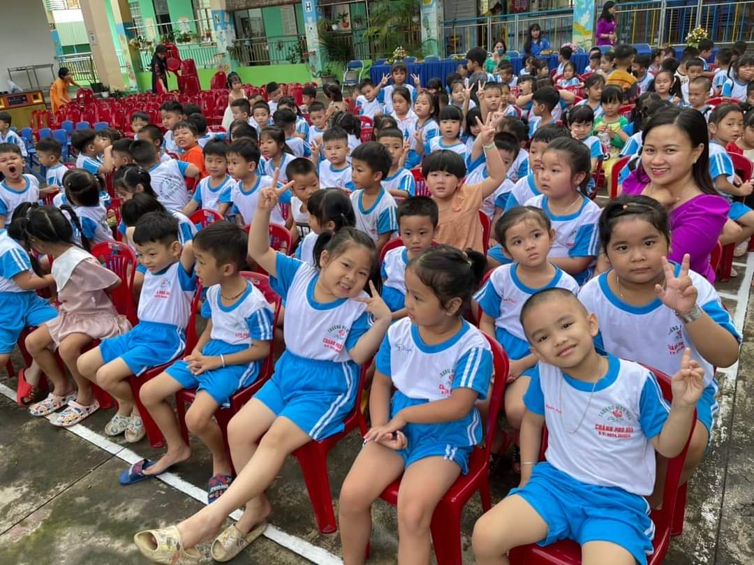 khai giang 5