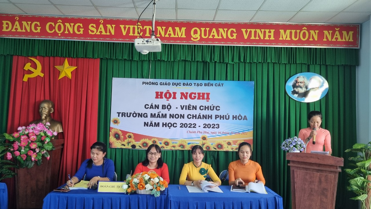 HOI NGHI CBCCVC 1
