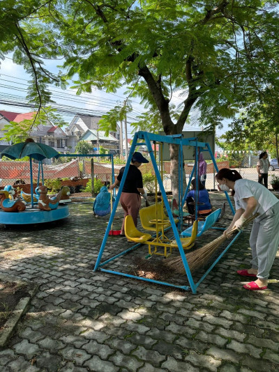 Trường MN Chánh Phú Hòa phát động CBGV-NV  tham gia vệ sinh môi trường để phòng chống dịch bệnh tay - chân - miệng, sốt xuất huyết